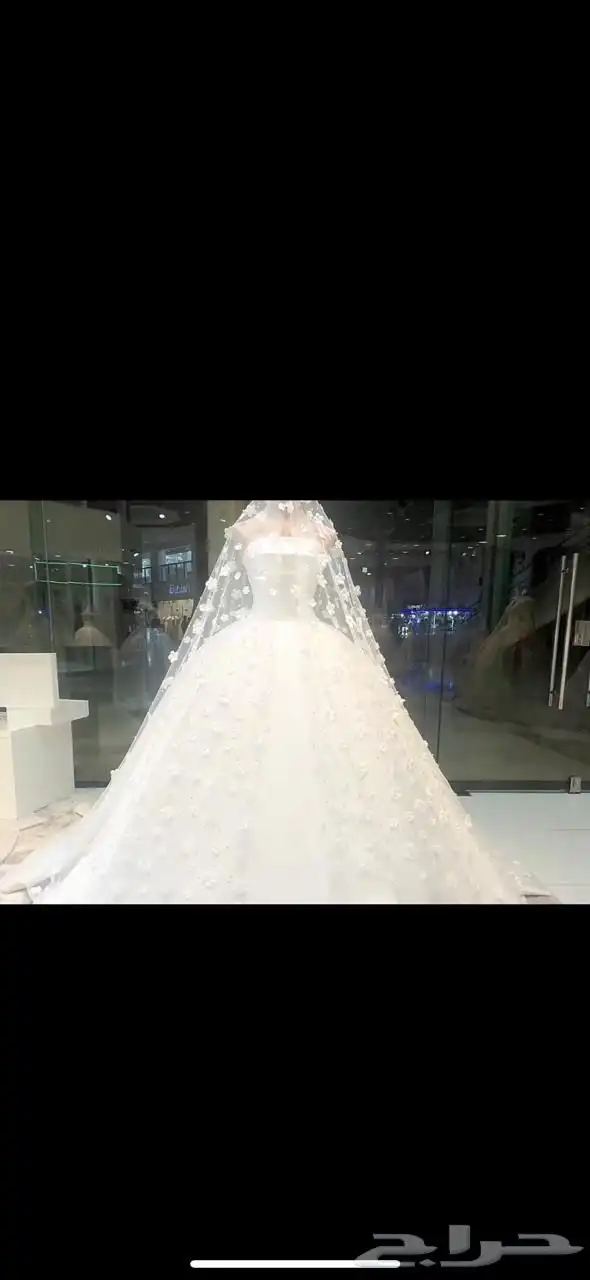 فستان زفاف جديد استخدام مره واحده فقط نظيف وجميل جدا 0