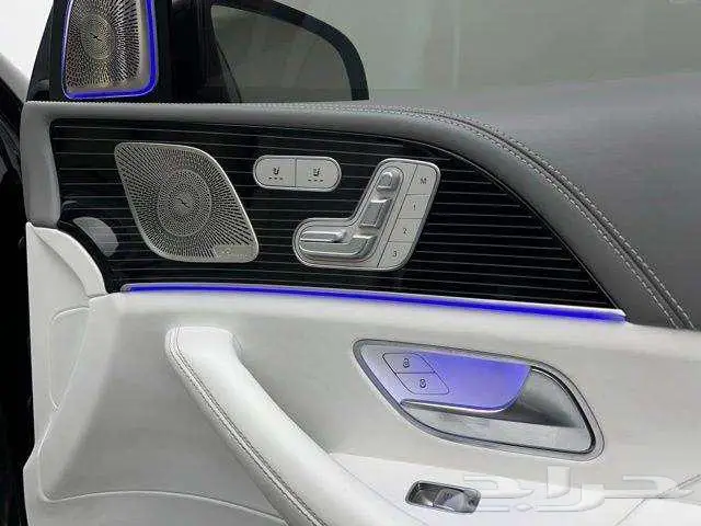 2023 Mercedes-Benz GLS 600 4MATIC 14