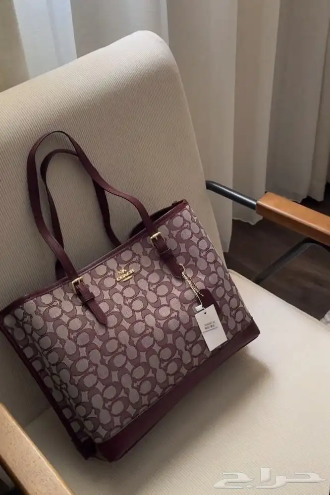 شنط ماركات متعدده وشنط مدرسيه ماركات متنوعه درجه أولى 2