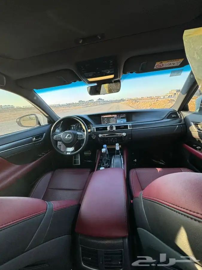 لكزس GS350 F 2019 4