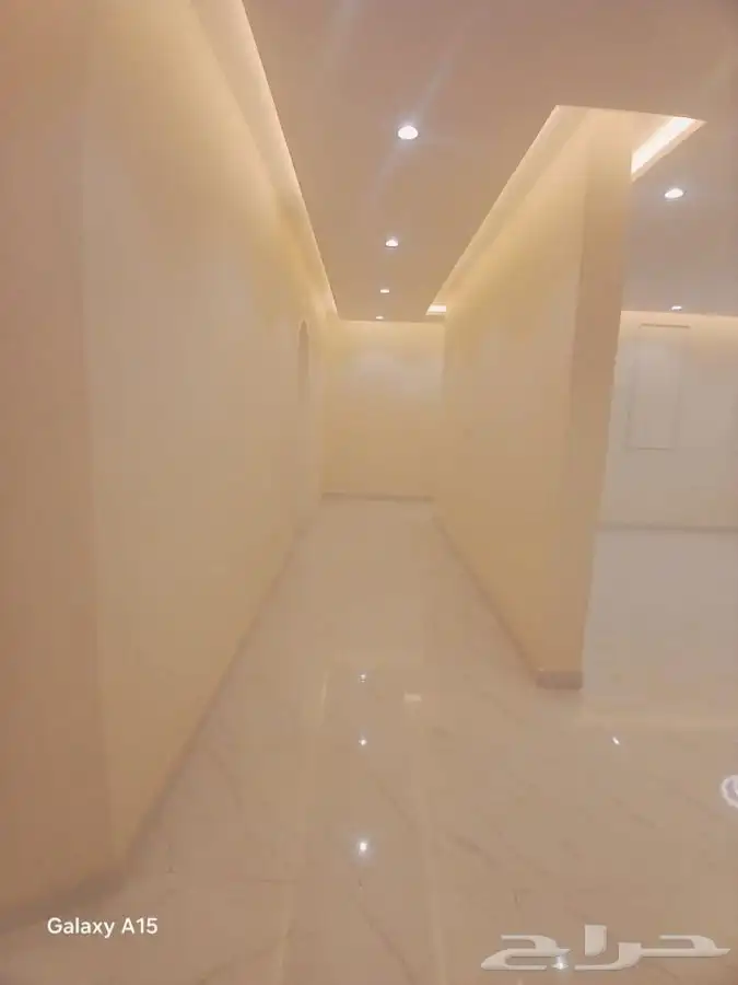 شقه كبيره للبيع 6