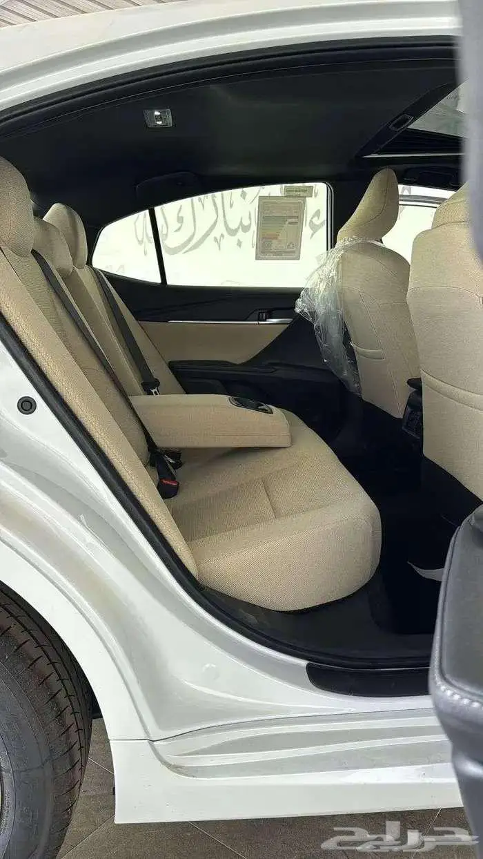 تويوتا كامري LE نص فل سعودي 2025 4