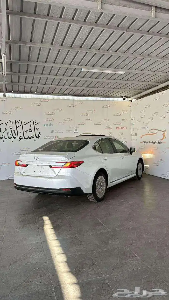 تويوتا كامري LE نص فل سعودي 2025 5
