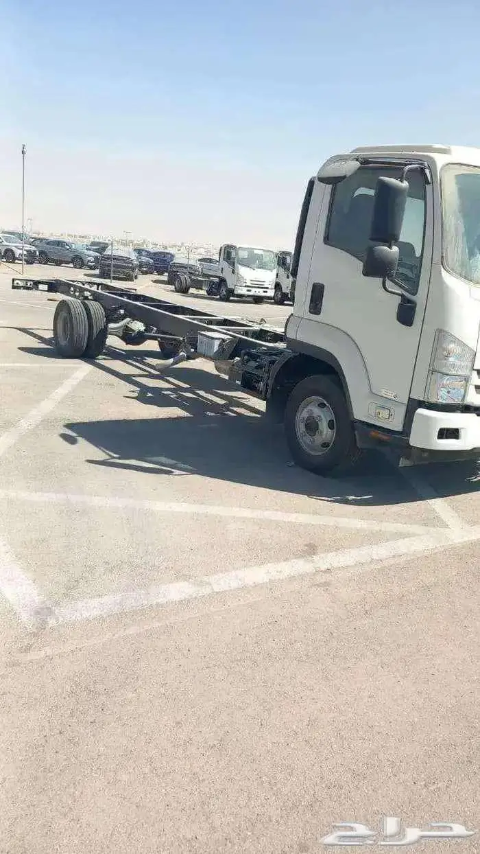 ايسوزو 2025 دينه 7.5 طن شاص طويل 6.89 كاش وتقسيط 6