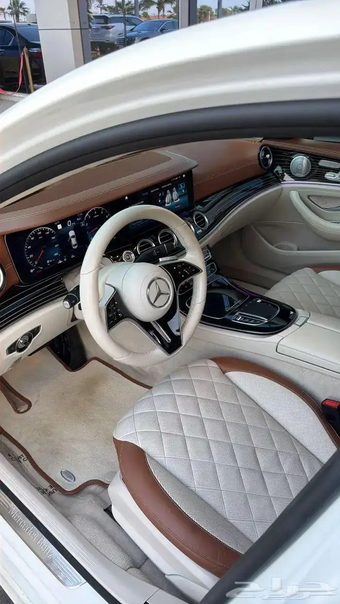 مرسيدس ديزاينو من النوادر E350 6