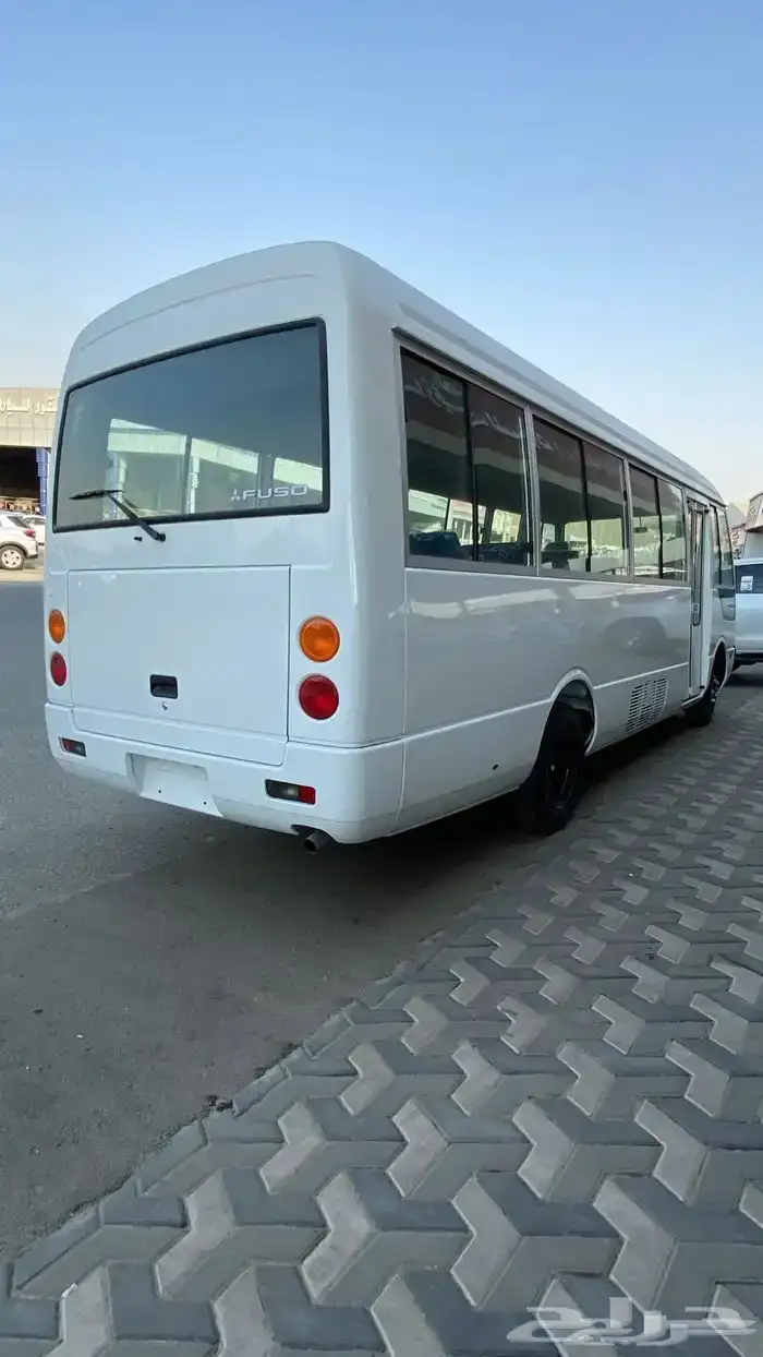 ميتسوبيشي باص روزا 2026 ديزل 30 راكب 6