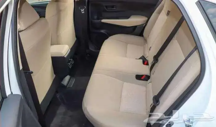 يارس Y بلس ابيض 2026 8