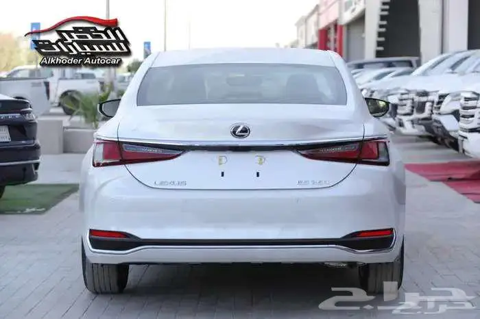 لكزس اي اس 250 9