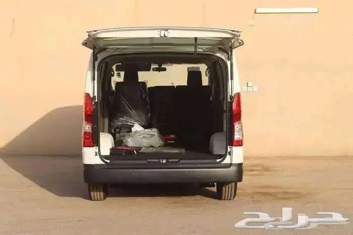 باص بضاعة بنزين سقف منخفضة موديل 2025 7