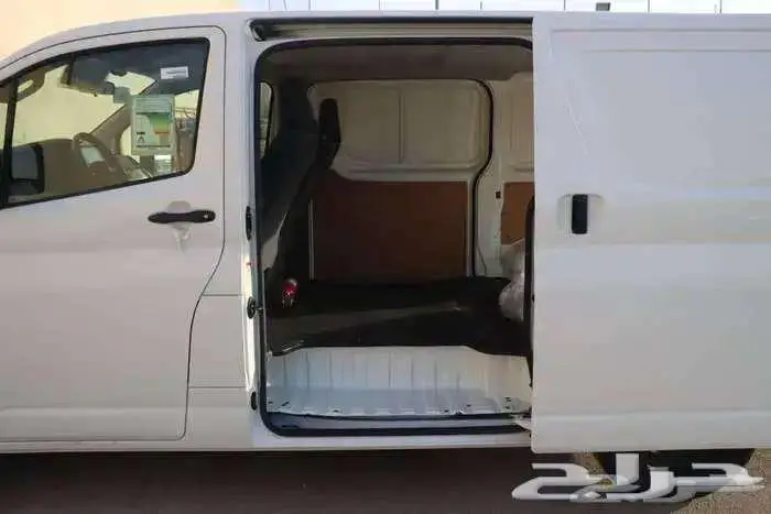 باص بضاعة بنزين سقف منخفضة موديل 2025 8