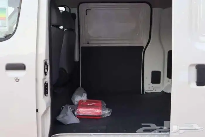 تويوتا لايت اس فان بنزين 2025 سعودي 1