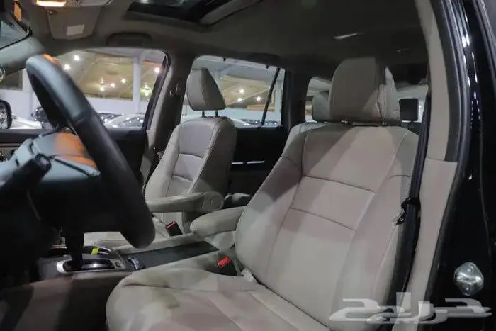 هوندا بايلوت نص فل فتحة سقف جلد ستة سلندر موديل 2019 12