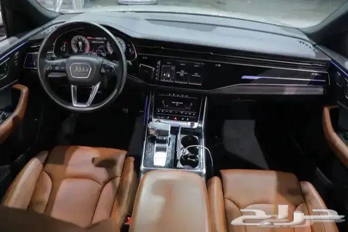 اودي Q8 فل كامل SLine بانوراما جلد ستة سلندر موديل 2022 15
