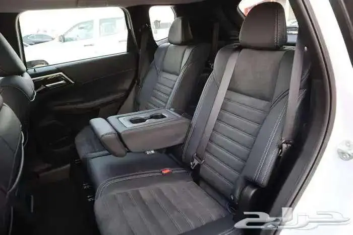 ميتسوبيشي اوتلاندر دبل 2025 ( اقساط فقط ) 11