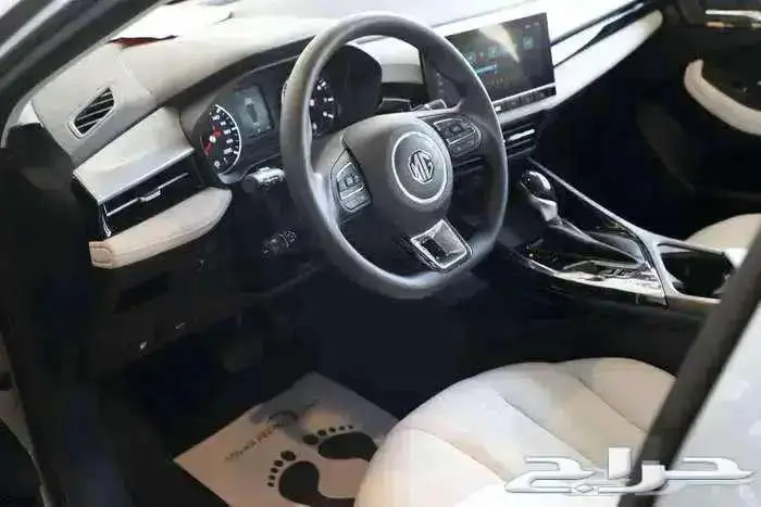 ام جي فايف ستاندر الشكل الجديد 2025 باقل الاسعار 10