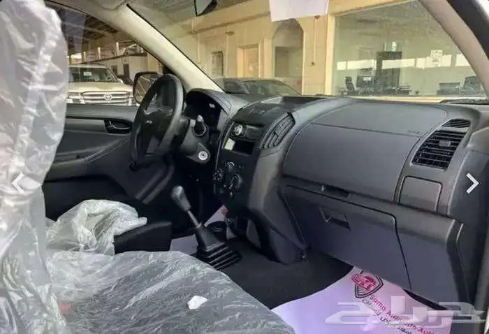 ايسوزو ديماكس غمارتين ديزل جير عادي موديل 2026 بسعر خااص 7