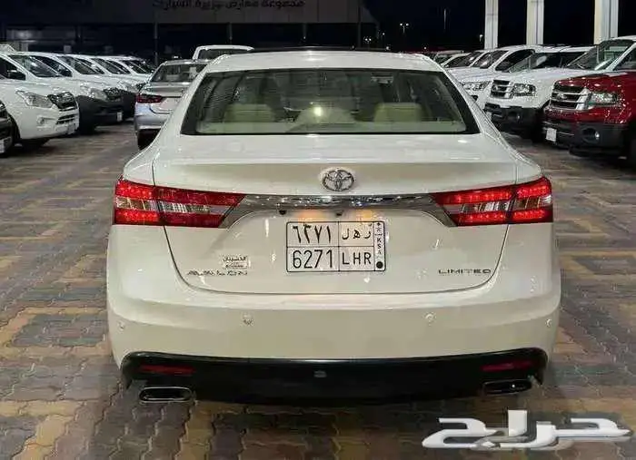 للبيع تويوتا افالون 2014 فل ابشن ليمتيد سعودي ( LIMITED ) 15