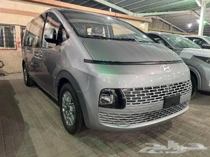 هونداي ستاريا 2025 ديزل بالنقد والتقسيط 1