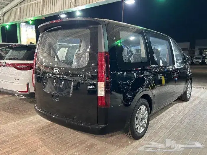 هونداي ستاريا 2025 ديزل بالنقد والتقسيط 3