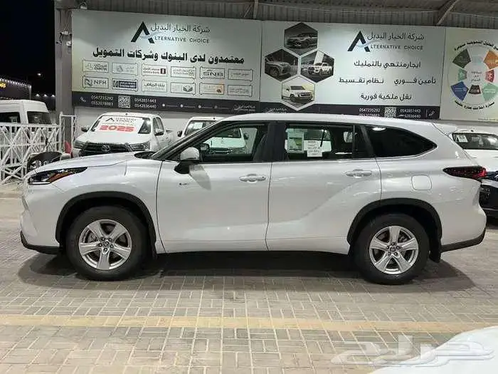 تويوتا هايلاندر LE 4X2 هايبرد 2025 5