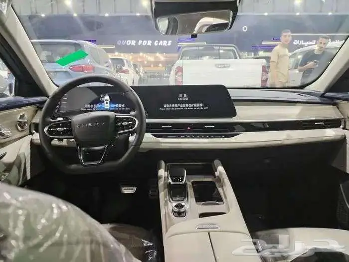 شيري اريزو 8 4 كاميرات بانوراما رادار موديل 2025. 4