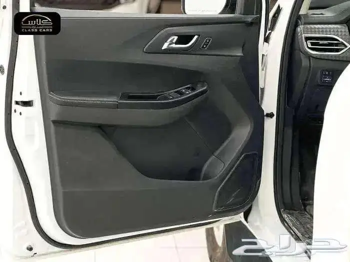 جي إم سي فيجاس صندوق مغلق غمارة 2025 10