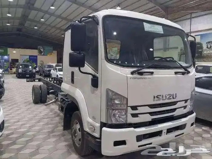 ايسوزو 2025 دينه 7.5 طن شاص طويل 6.89 كاش وتقسيط 0