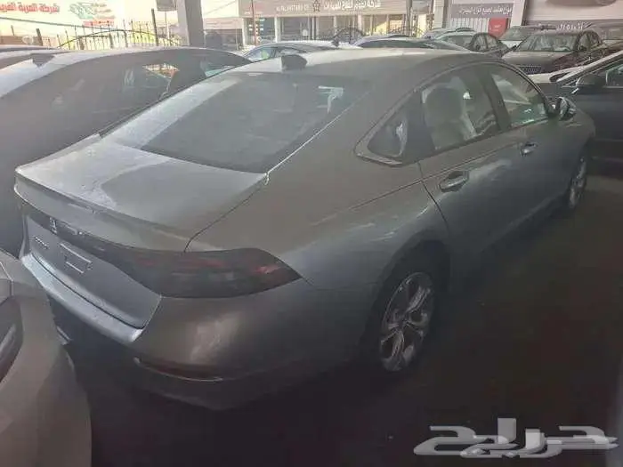 هوندا اكورد LX 2024 3