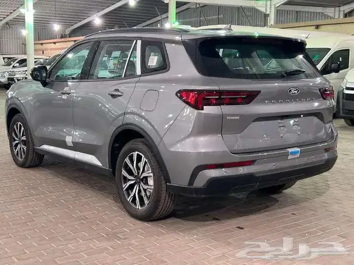 فورد تيريتوري امبيانتي 2026 بالنقد والتقسط 3