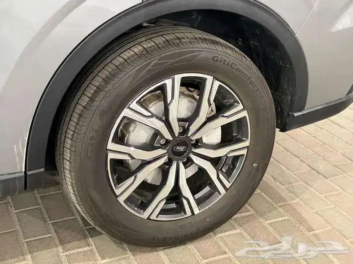 فورد تيريتوري امبيانتي 2026 بالنقد والتقسط 12