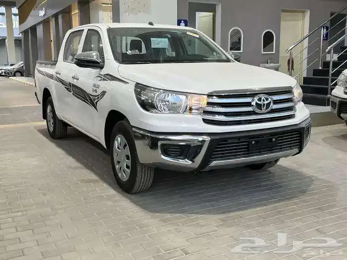 تويوتا هايلكس غمارتين ديزل 2025 - ب 1489 شهريا بدون دفعه 0