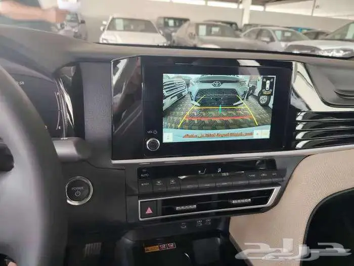 كامري LE هايبرد 2025 14