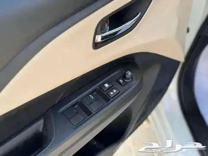 سوزوكي ديزاير استندر GL بنزين 2026 اسعار مناسبه 6