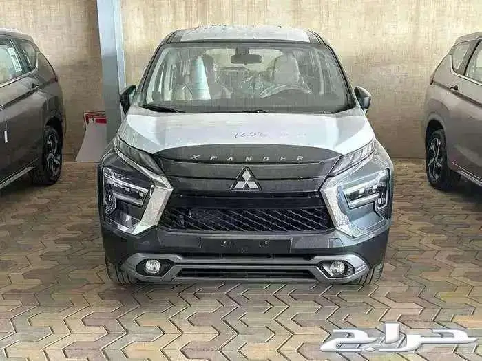 ميتسوبيشي اكسباندر هاي لاين 2025 بالنقد والتقسيط 0