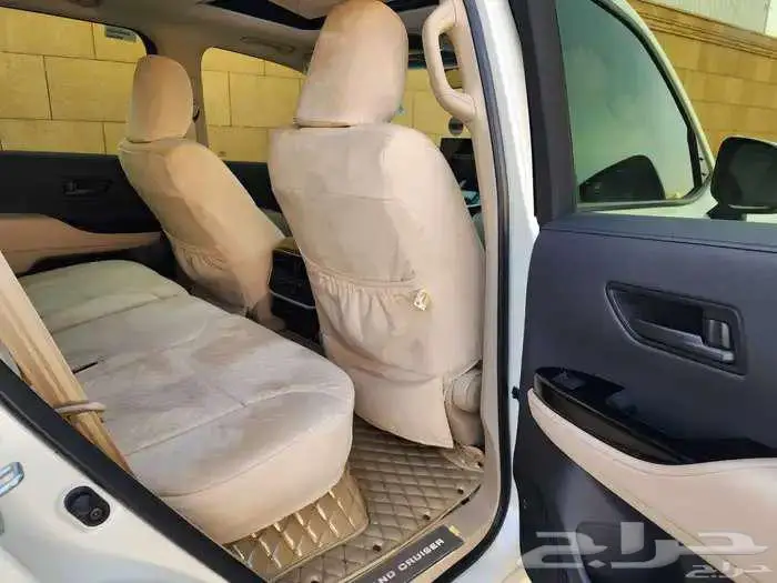 تويوتا لاندكروزر 2023 GX-R3 ( بحالة الوكالة ) 16