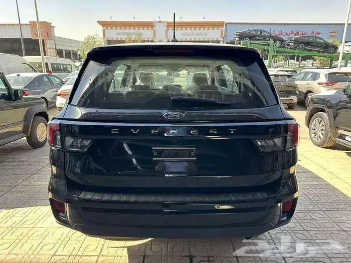 فورد ايفرست XLS استاندر بنزين 2025 كاش وتقسيط 6
