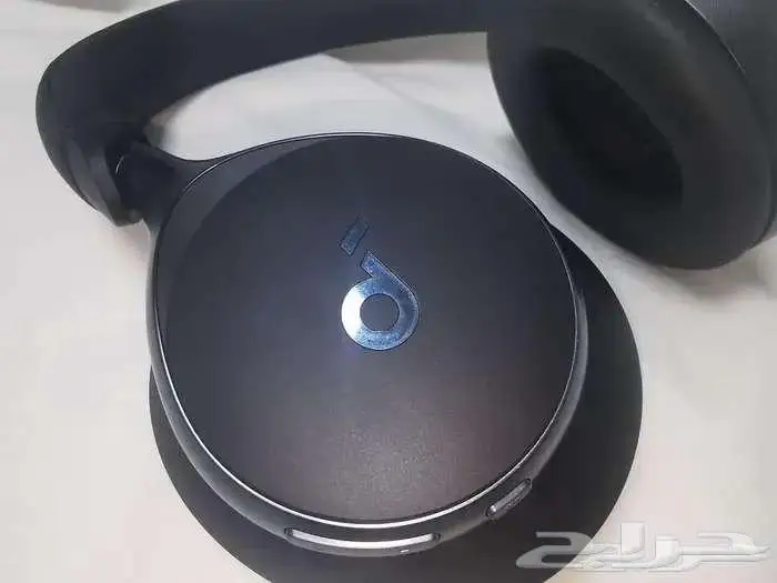 سماعة ساوندكور سبيس ون 17