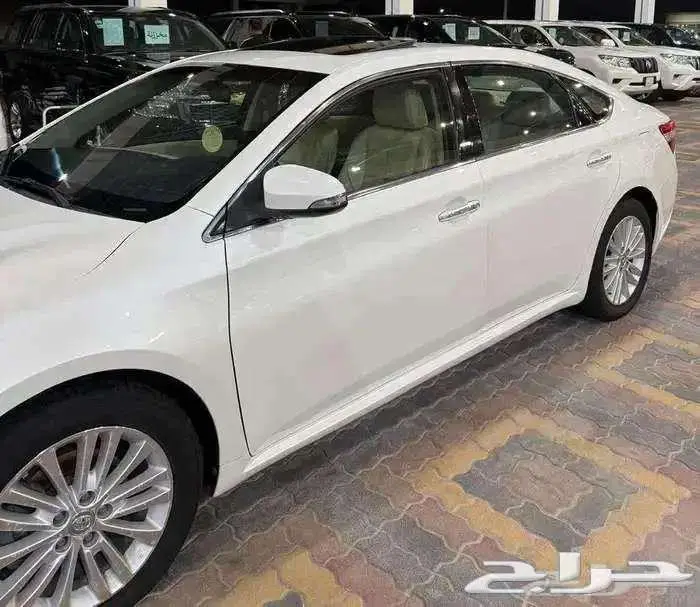 للبيع تويوتا افالون 2014 فل ابشن ليمتيد سعودي ( LIMITED ) 9