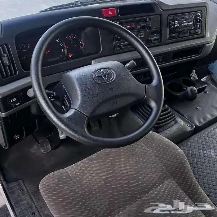 تويوتا كوستر 2024 بريمي 23 راكب بالنقد والتقسيط 18