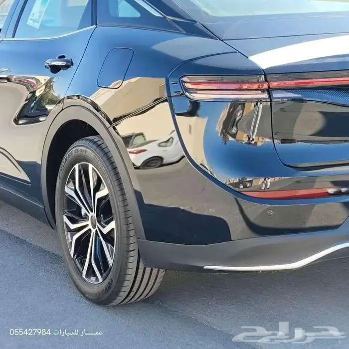 كراون بريميوم 2025 11