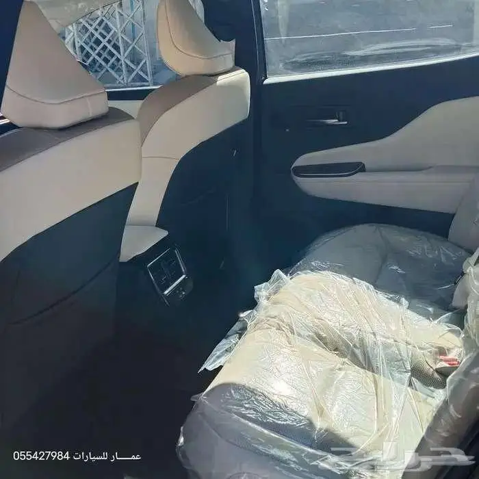 كراون بريميوم 2025 18