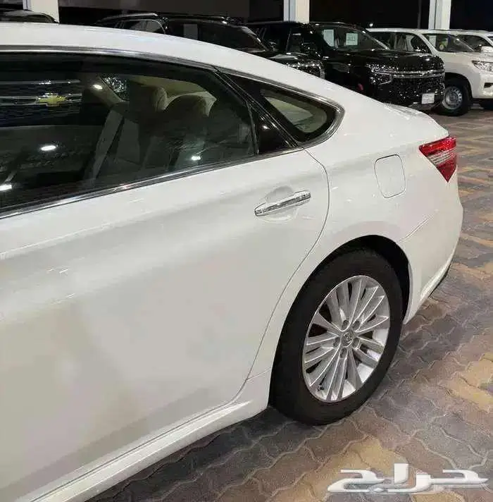 للبيع تويوتا افالون 2014 فل ابشن ليمتيد سعودي ( LIMITED ) 12