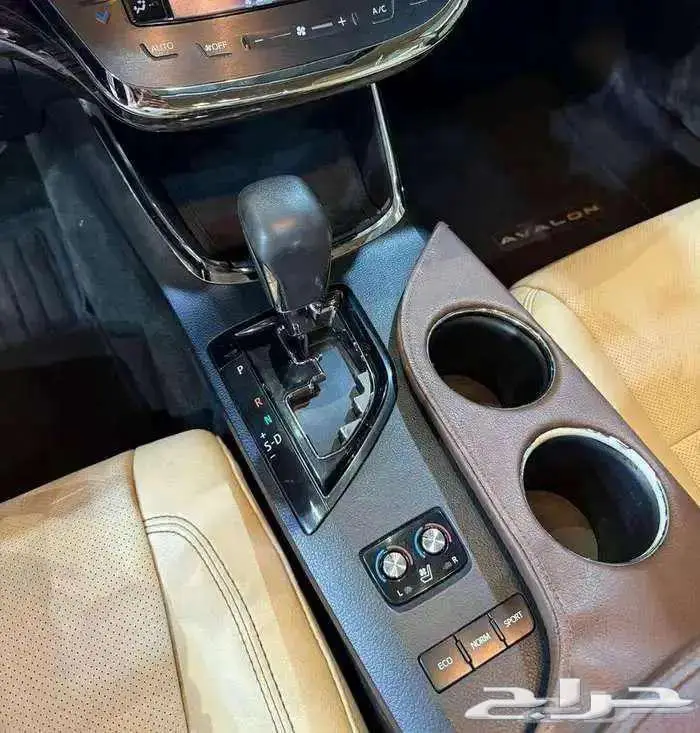للبيع تويوتا افالون 2014 فل ابشن ليمتيد سعودي ( LIMITED ) 30