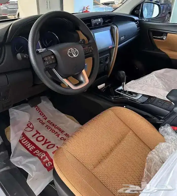 فورتشنر 4سلندر بنزين دفع ثنائي 2