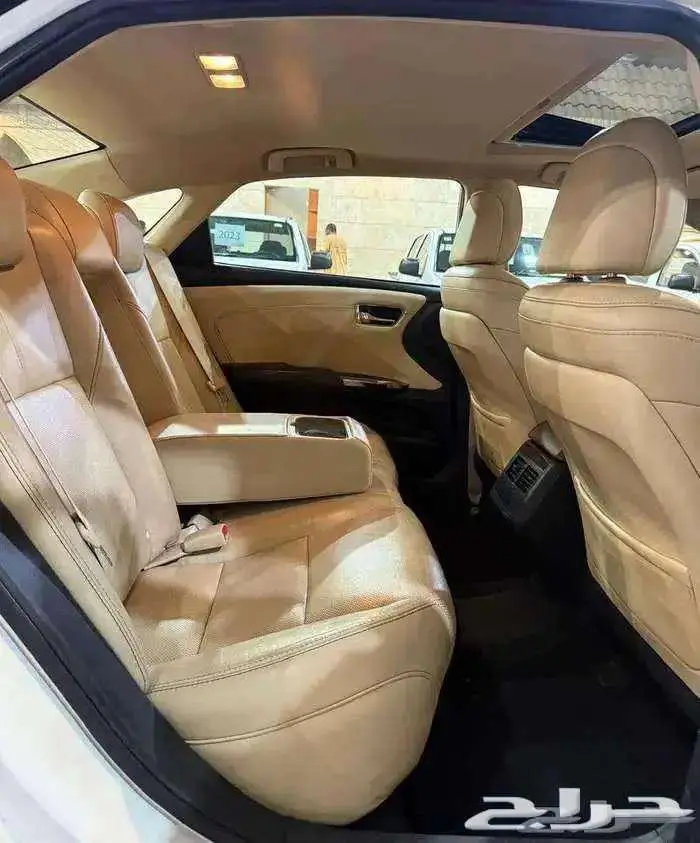 للبيع تويوتا افالون 2014 فل ابشن ليمتيد سعودي ( LIMITED ) 37