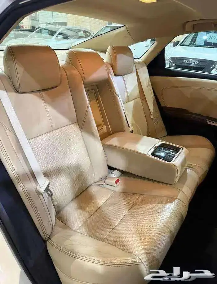 للبيع تويوتا افالون 2014 فل ابشن ليمتيد سعودي ( LIMITED ) 38