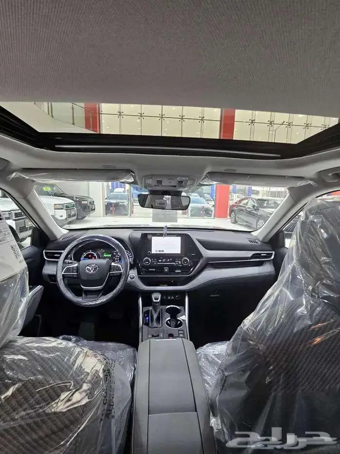 تويوتا هايللندر GLE نص فل هايبرد 2025 كاش وتقسيط جميع البنوك 8