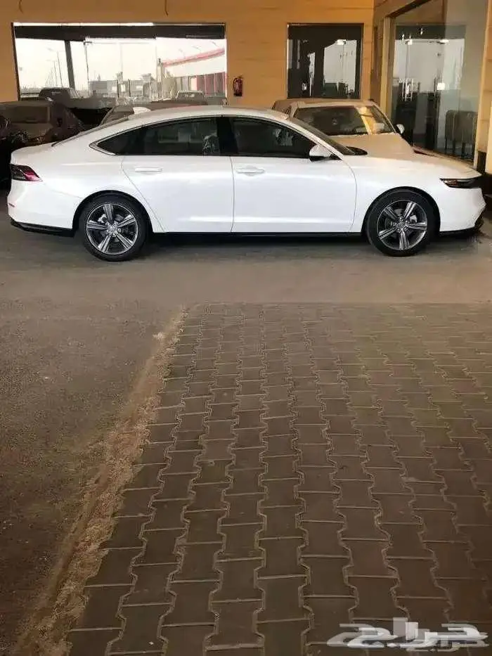 هوندا أكورد EX نص فل 2024 أقل سعر لدى الحسن 2