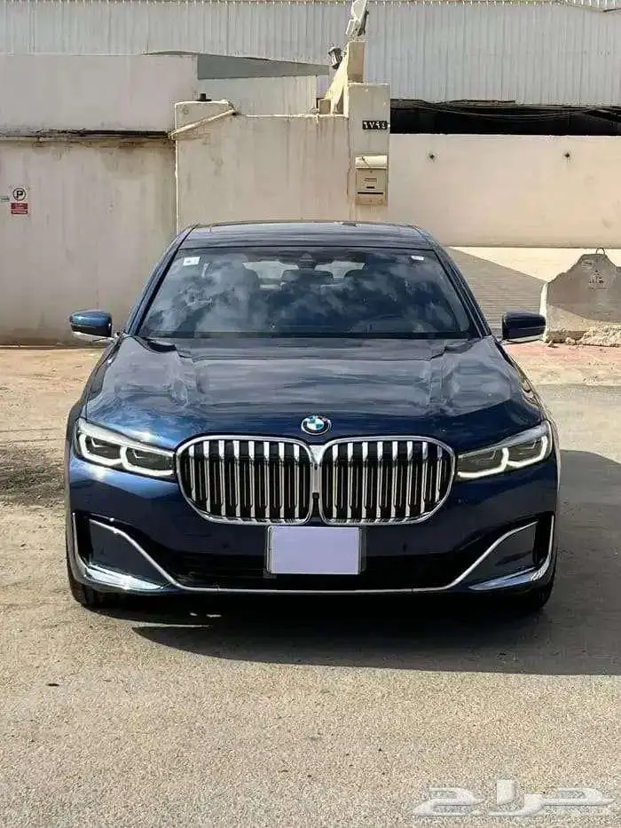 بي ام دبليو 730_2021 فل كامل سعودي 0