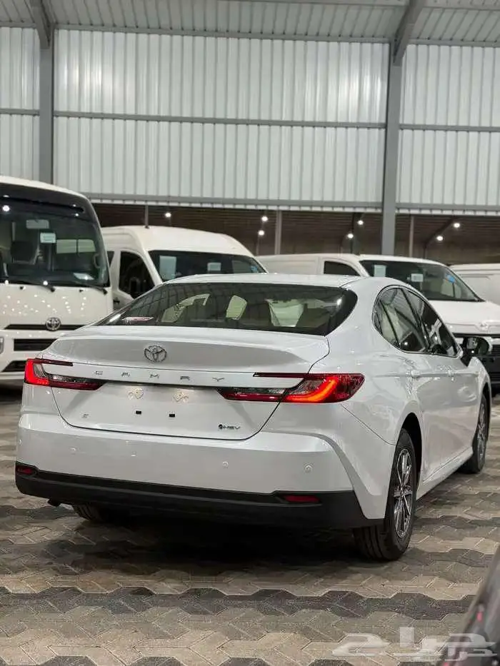 كامرى E هايبرد 2025 سعودى كاش واقساط 2